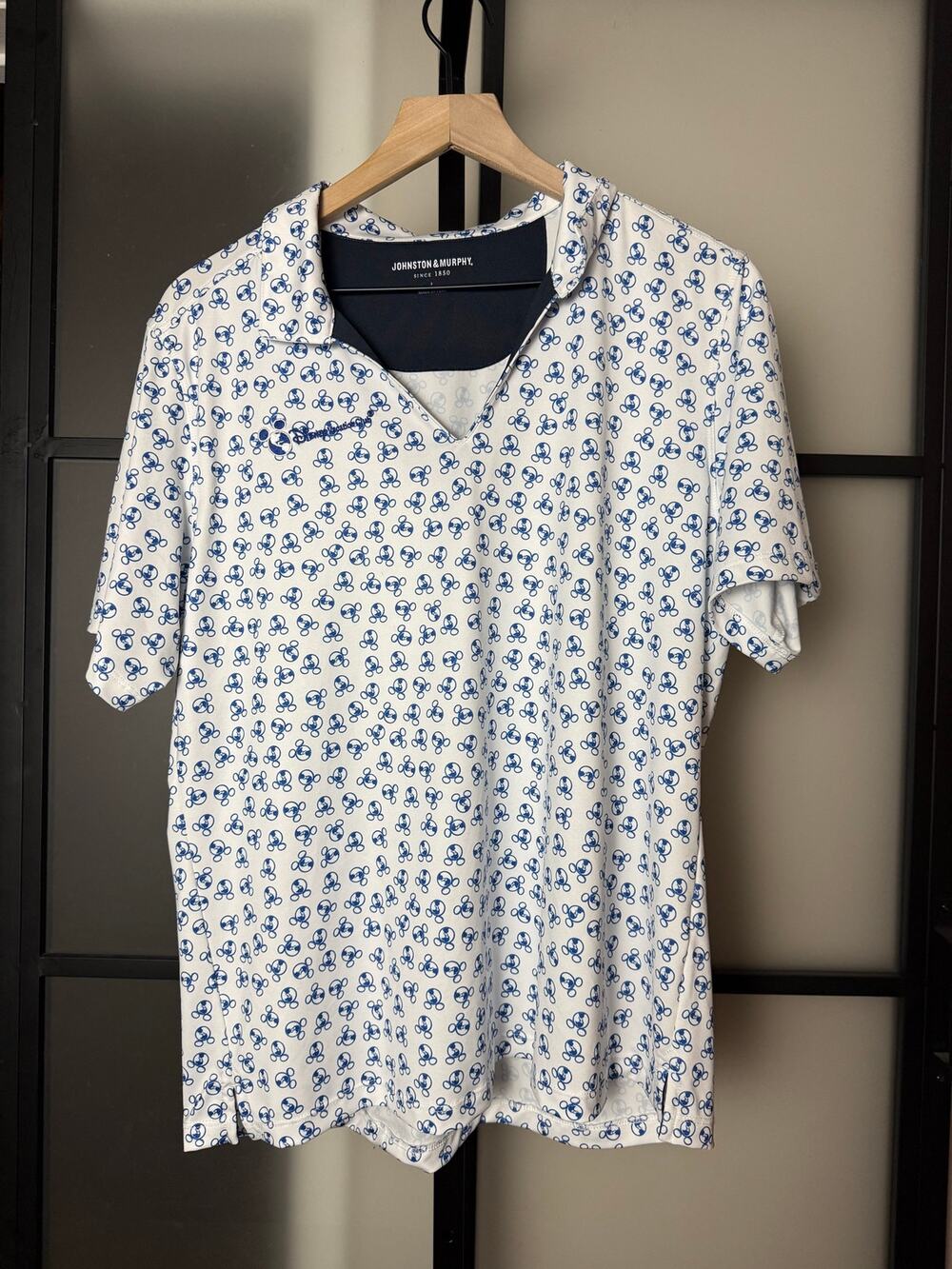 Disney Vacation Club DVC Women's Johnston & Murphy Polo Size Large